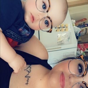 Meet your Posher, Kasie